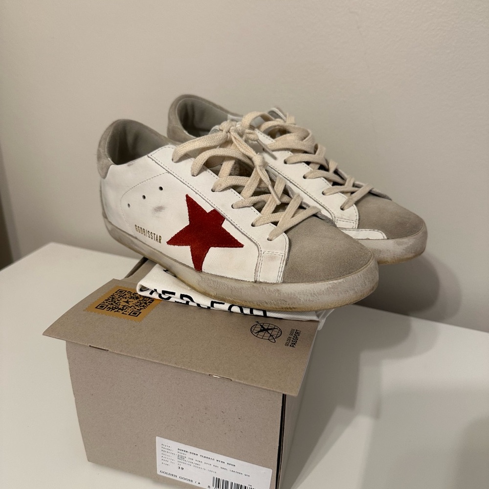 Golden Goose Super star women’s sneakers